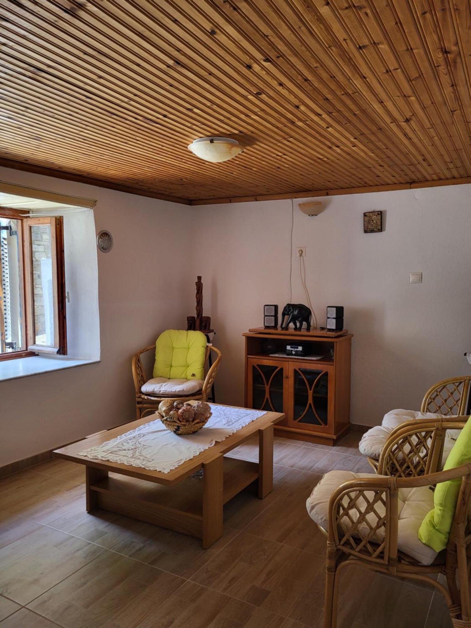Παραδοσιακό Σπίτι Με Θέα Villa Tríkeri Eksteriør billede